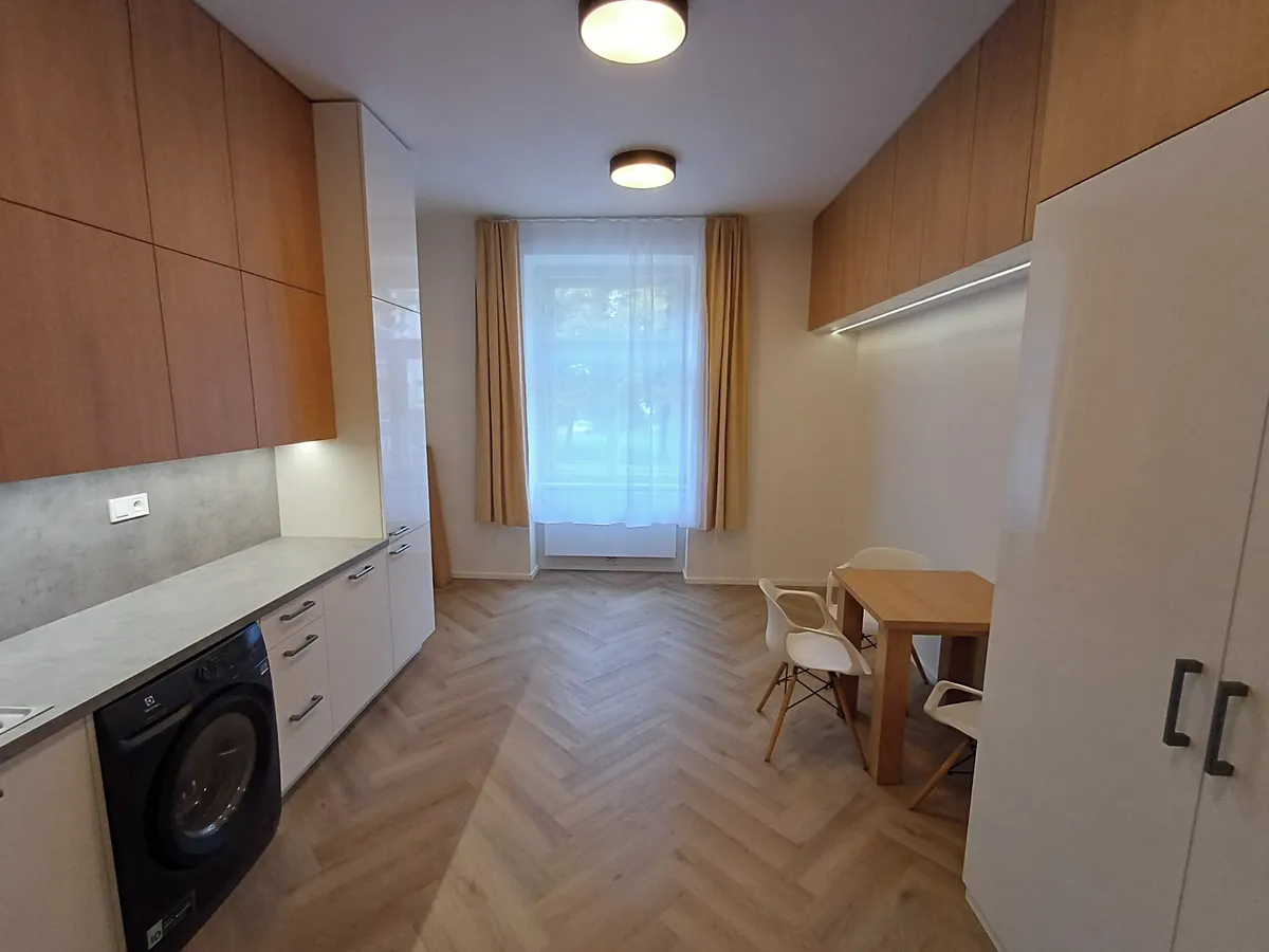 Pronájem bytu 2+kk 40 m²